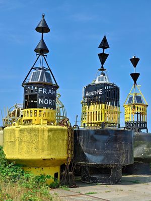 Navigation buoys