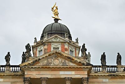 Neues Palace