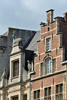 Traditional deep house