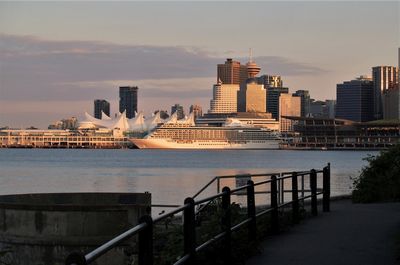 Skyline-P5314950 (3).jpg