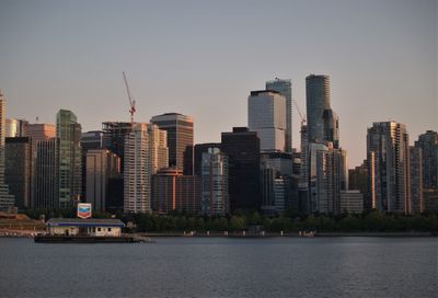 Skyline-P5314964 (2).jpg