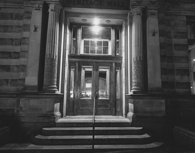 20250104_025932729 Heritage entrance Sml BW.jpg