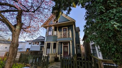 PXL_20250330_014545276 House Pender St Strathcona.jpg