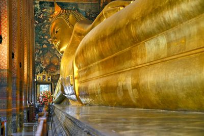 Temple of the Reclining Buddha (Wat Pho)