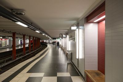 U-Bahnhof Rathaus (U3)