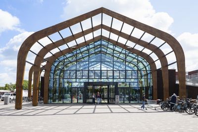 Shopping Center Broekerveiling