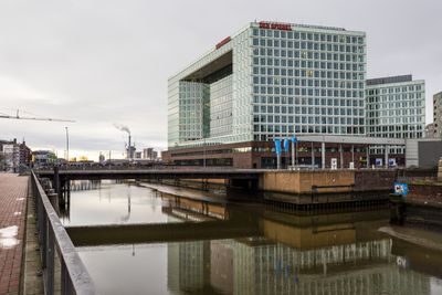 Zollkanal and Spiegel Building