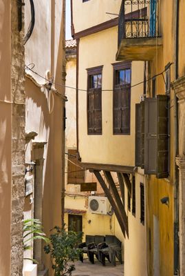 Narrow