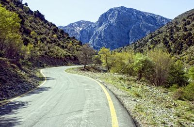 Road from Laki to Omalos