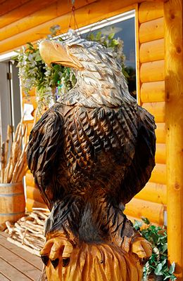 Hansen's Wood Carvings Store on the Kenai Peninsula