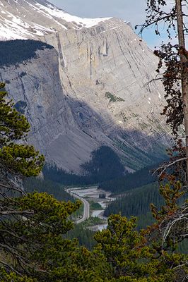 The Icefields Parkway, below the Weeping Wall