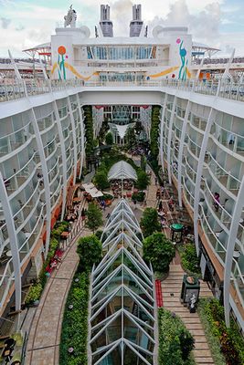 Central Park - Deck 8