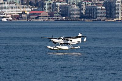 Floatplane landing at Vancouver Harbour