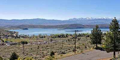 Topaz Lake