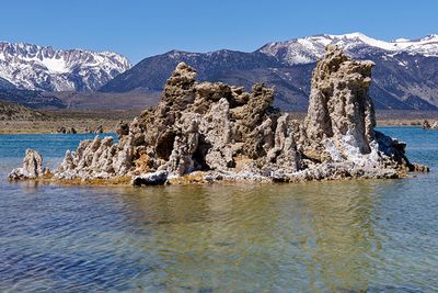 Tufa mounds