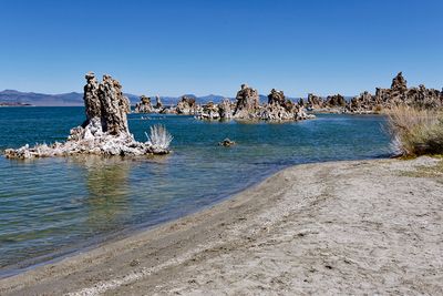 Tufa mounds