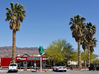 The Crowbar Cafe