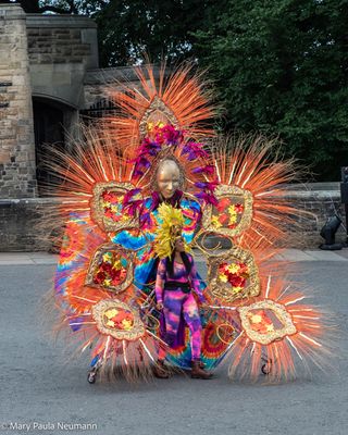 Tattoo performer
