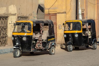 tuk tuks in Esna