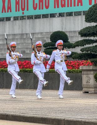 Changing of guard at Ho Chi Minh Center