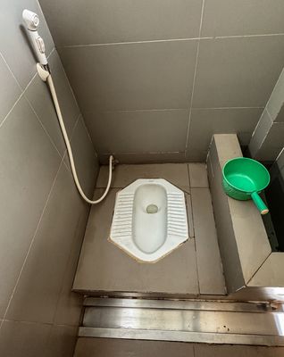 Squatty Potty at reststop