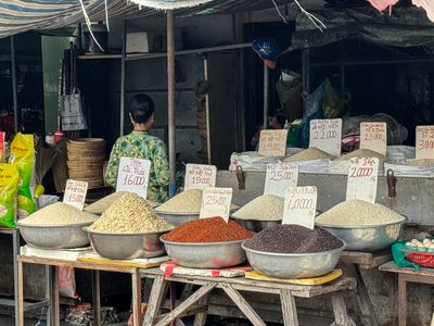 grains at market