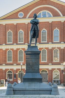 Sam Adam's statue near Quincy Market