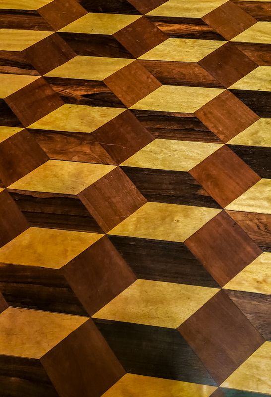 Jan Heerwagen2025 CAPA Curves & LinesFloor Illusion
