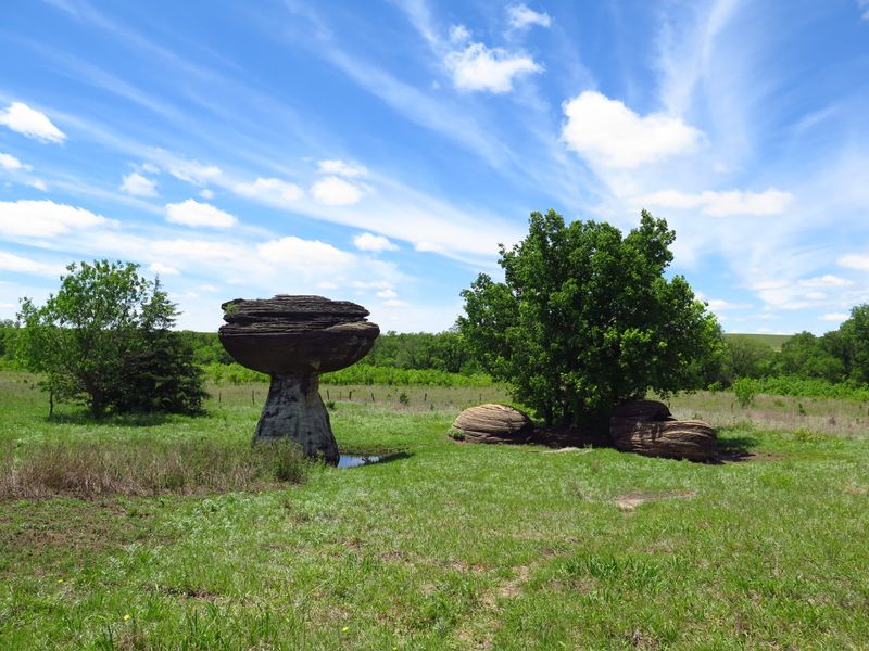 Mushroom Rock St Park, KS