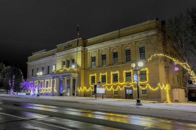 Chisholm City Hall