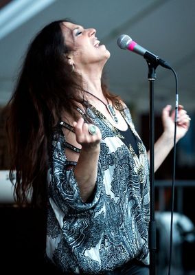 Sari Schorr (USA)