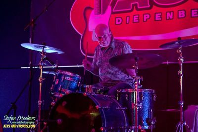 Lynn & The Rattleshakes (NL) 