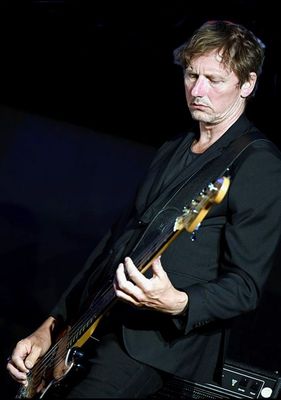 Thorbjorn Risager & The Black Tornado (DK)