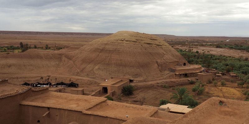 A place to view Ksar Ait Ben Haddou from