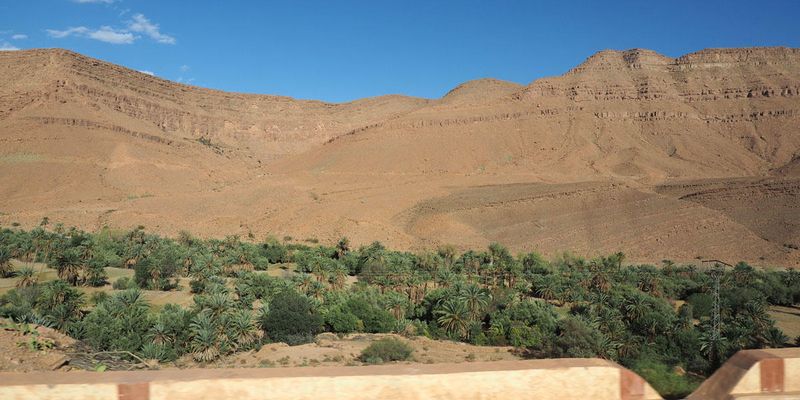 Climbing out of the Ziz valley
