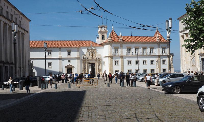 Entrance to the courtyard of the Univerity of Coimbra in the distance