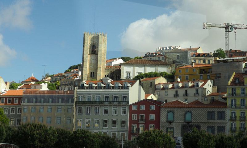 Driving through Lisbon