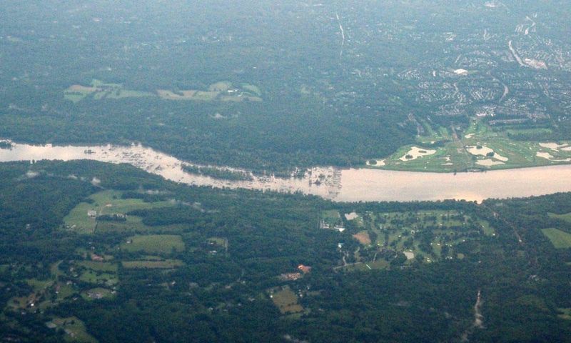 The Potomac river near Violette's Lock