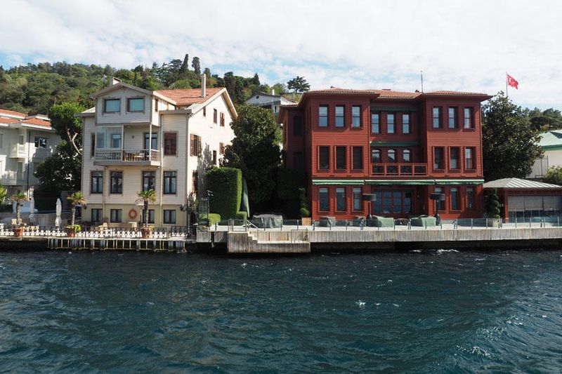 Homes on the Asian side of the Bosporus