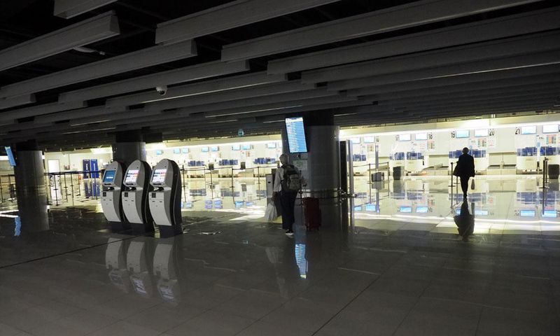 Dubrovnik airport at 4:30am