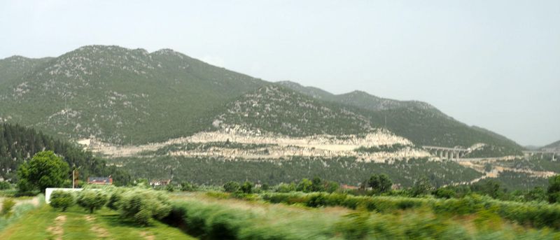 The highway that we took from Split