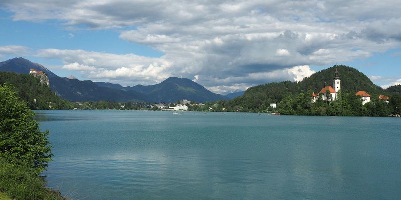 Bled Island and Bled Lake during our walk