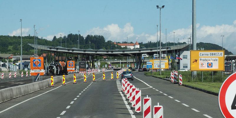 Before crossing the Slovenian border area