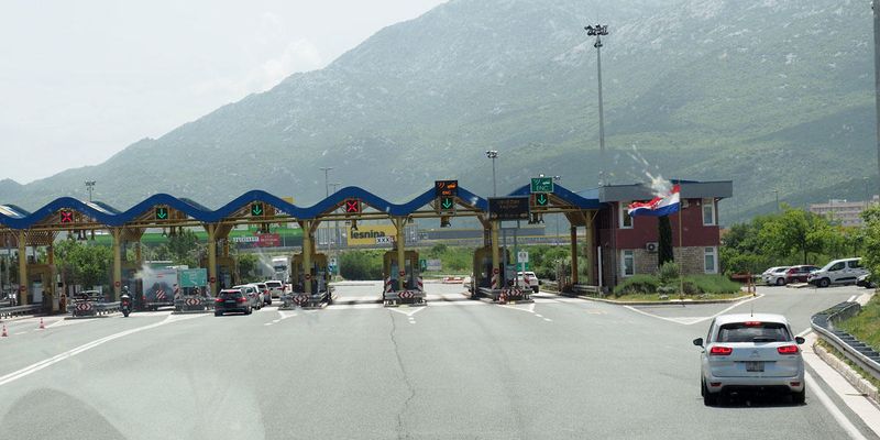 Exit on the highway for Split