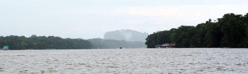 On the waterway to Toruguero