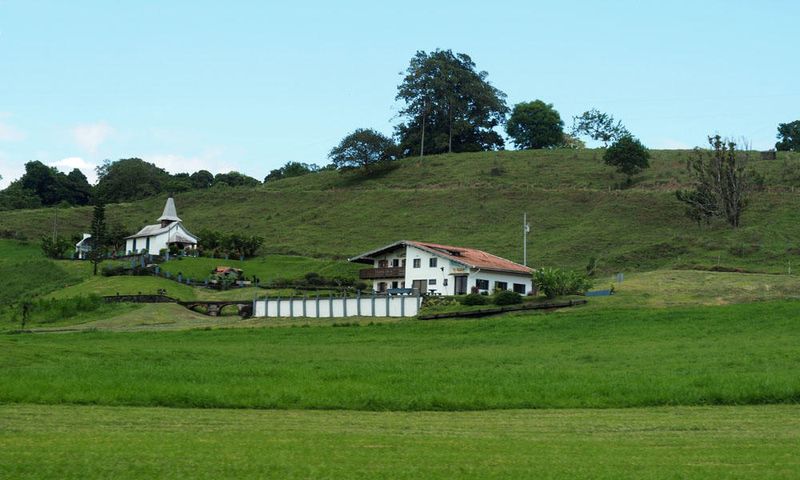 Property in Nuevo Arenal