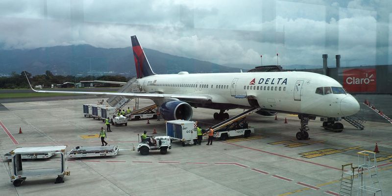 Our Delta Boeing 757