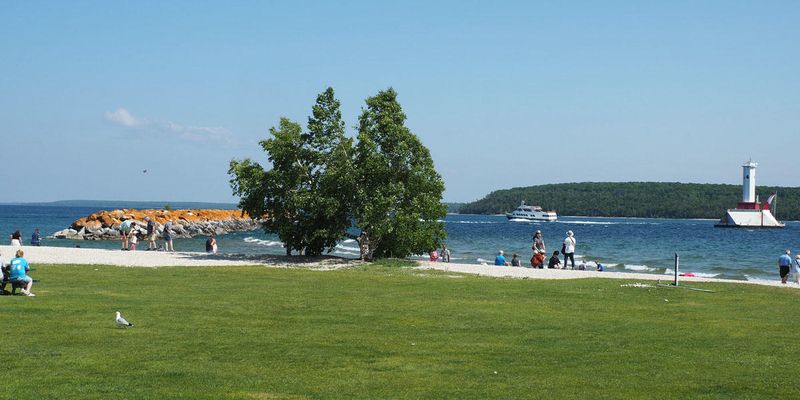 Mackinac Island shoreline