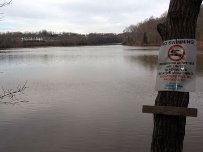 Warning at the Occoquan river reservoir