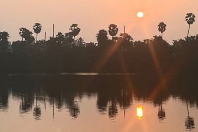 Early morning at the lake